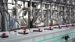 Macchina riempitrice automatica con troppopieno per bottiglie di grandi dimensioni